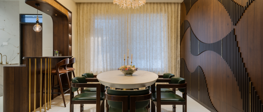 wooden vs glass dining tables